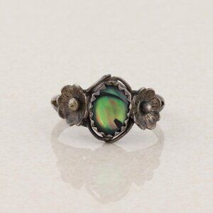 Sterling Silver Abalone Flower Ring Size 6 1/2 Dark Patina